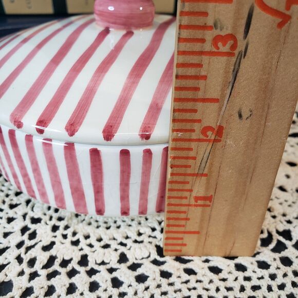 Vintage MCM Red and White Stripe Ceramic Lidded Dresser Jar Candy Dish - Picture 7 of 9